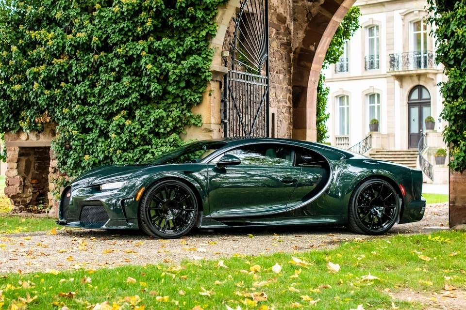 sieu xe bugatti chiron chi con 100 xe cuoi cung hinh 2