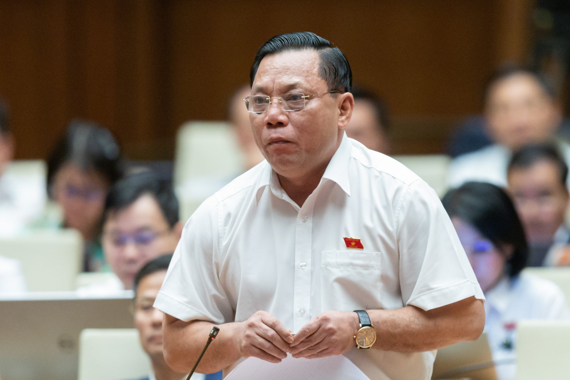 giam doc cong an ha noi khong thua nhan tien ao nhung dang co mot thi truong ngam rat soi dong hinh 3