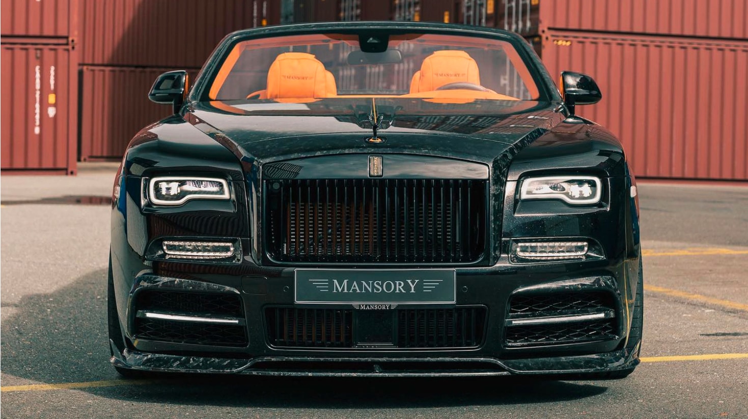 xe sang mui tran rolls royce dawn ham ho voi goi do cua mansory hinh 1