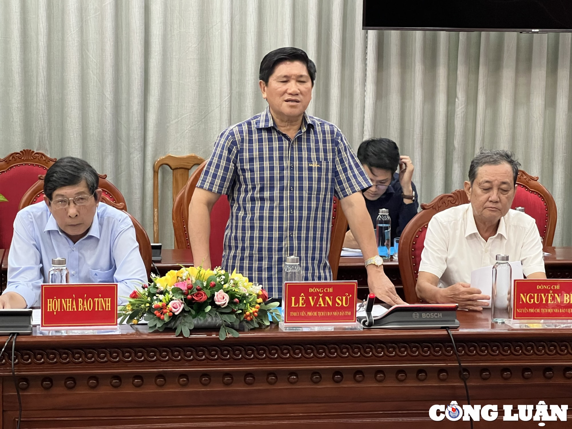 phat huy vai tro hoi nha bao tinh trong cong tac phoi hop tuyen truyen thuc day kinh te xa hoi hinh 3