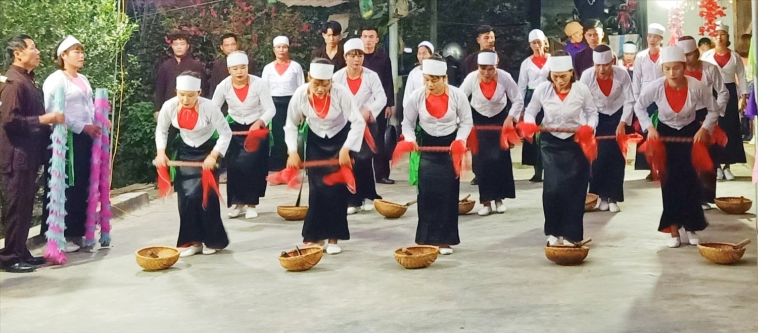phat trien va bao ton lang nghe tiem nang va trien vong cua yen bai hinh 2