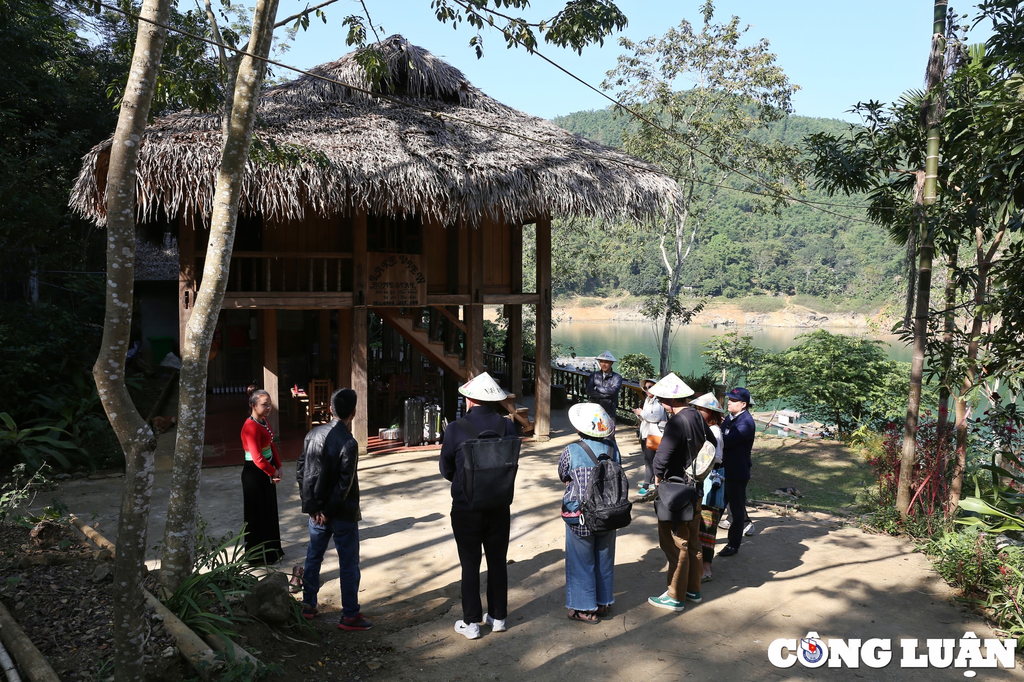 kham pha ban da bia cua nguoi muong ao ta hinh 9