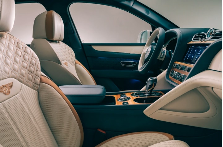 bentley bentayga odyssean edition lo dien hinh 6
