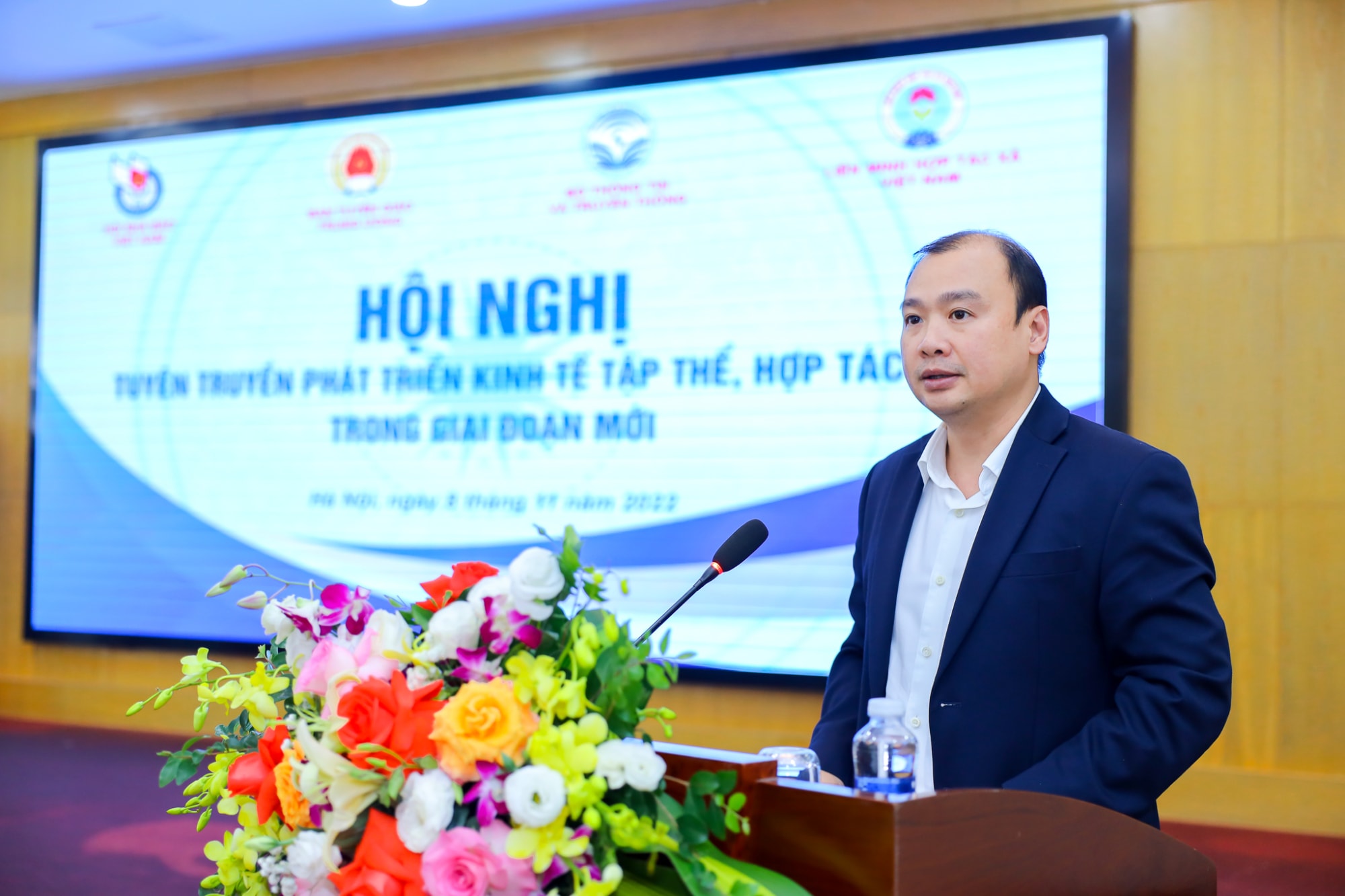 kinh te hop tac xa van la bo phan cau thanh quan trong cua nen kinh te hinh 2