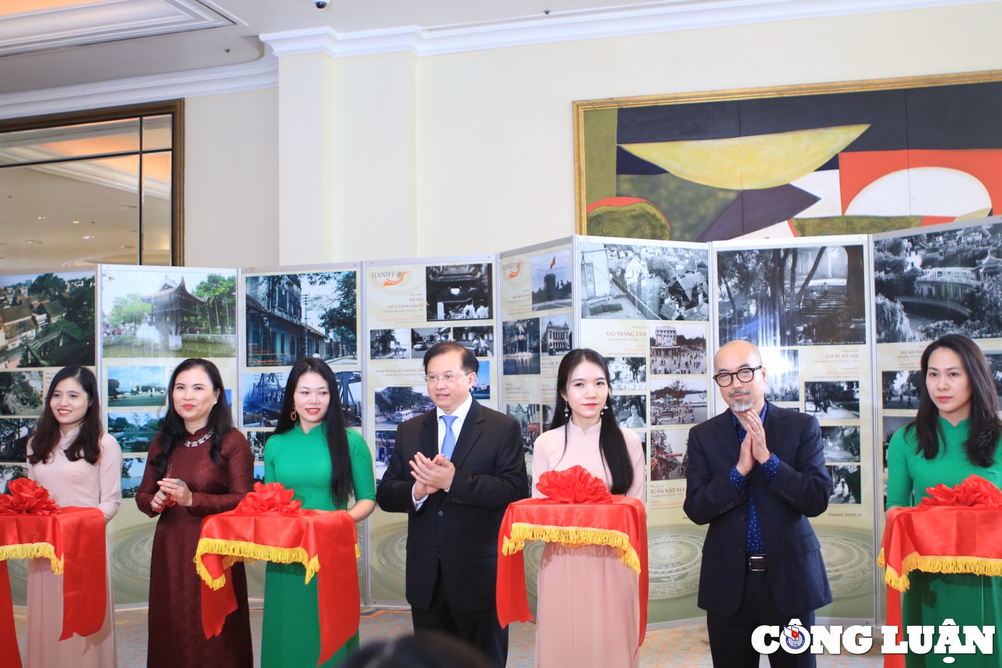 khai mac trien lam boi canh quay phim la cac di tich di san van hoa cua ha noi hinh 2