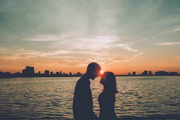 nhung cau status hay ve hoang hon va tinh yeu hinh 1