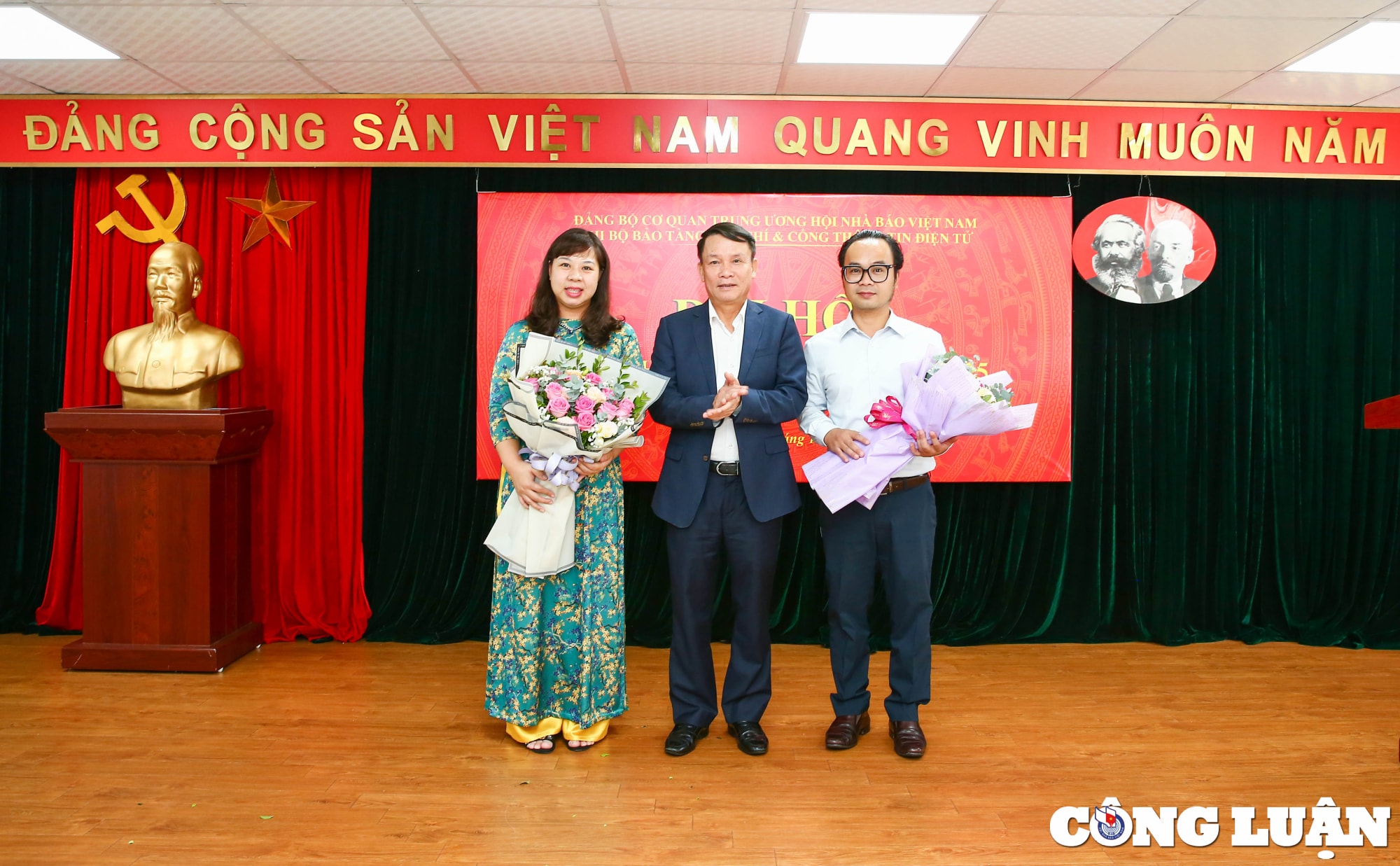 tiep tuc phat huy vai tro vi tri cua chi bo nang cao chat luong cac dot sinh hoat hinh 1