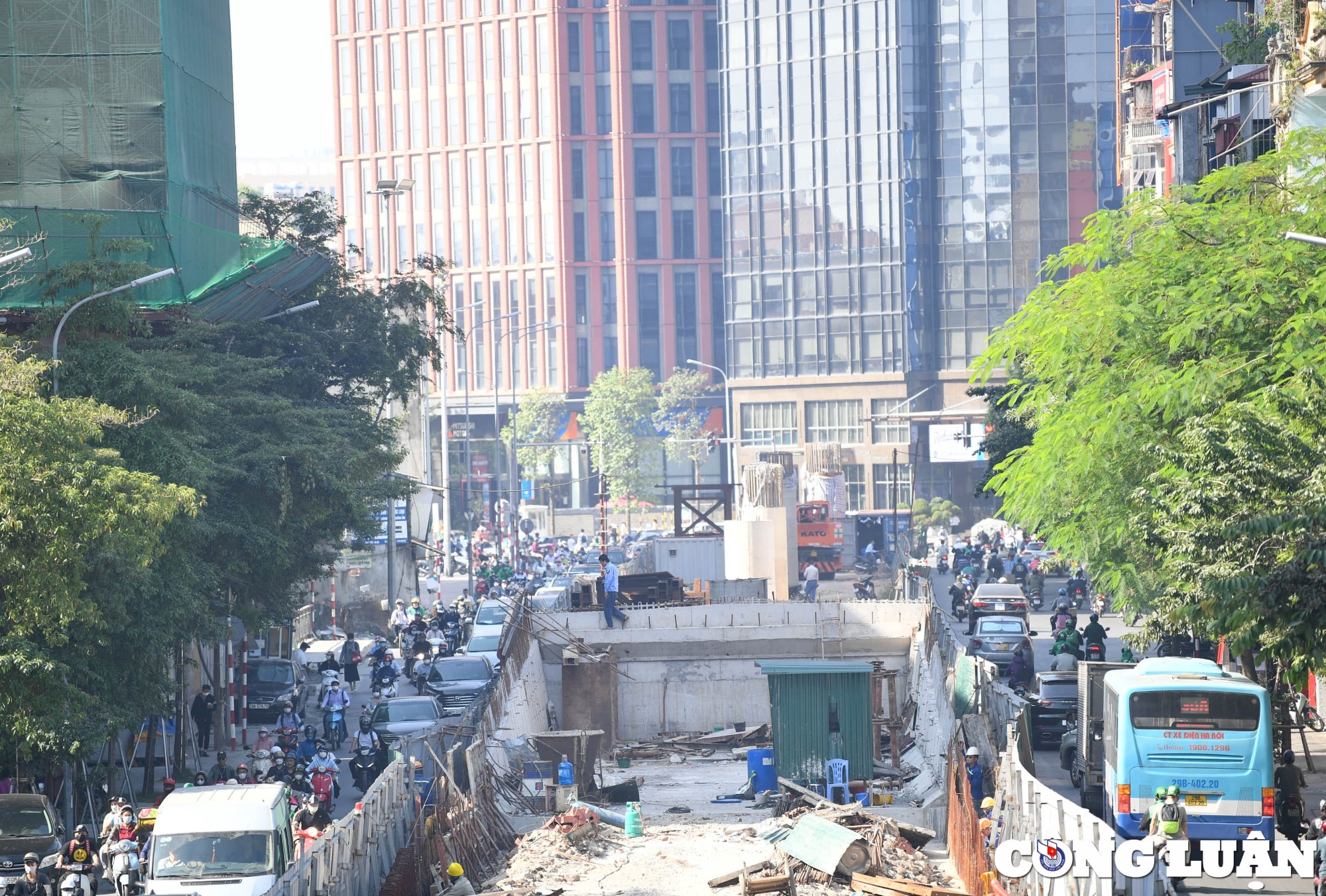ha noi cau vuot chu c cham tien do tuyen duong thuong xuyen un tac hinh 9