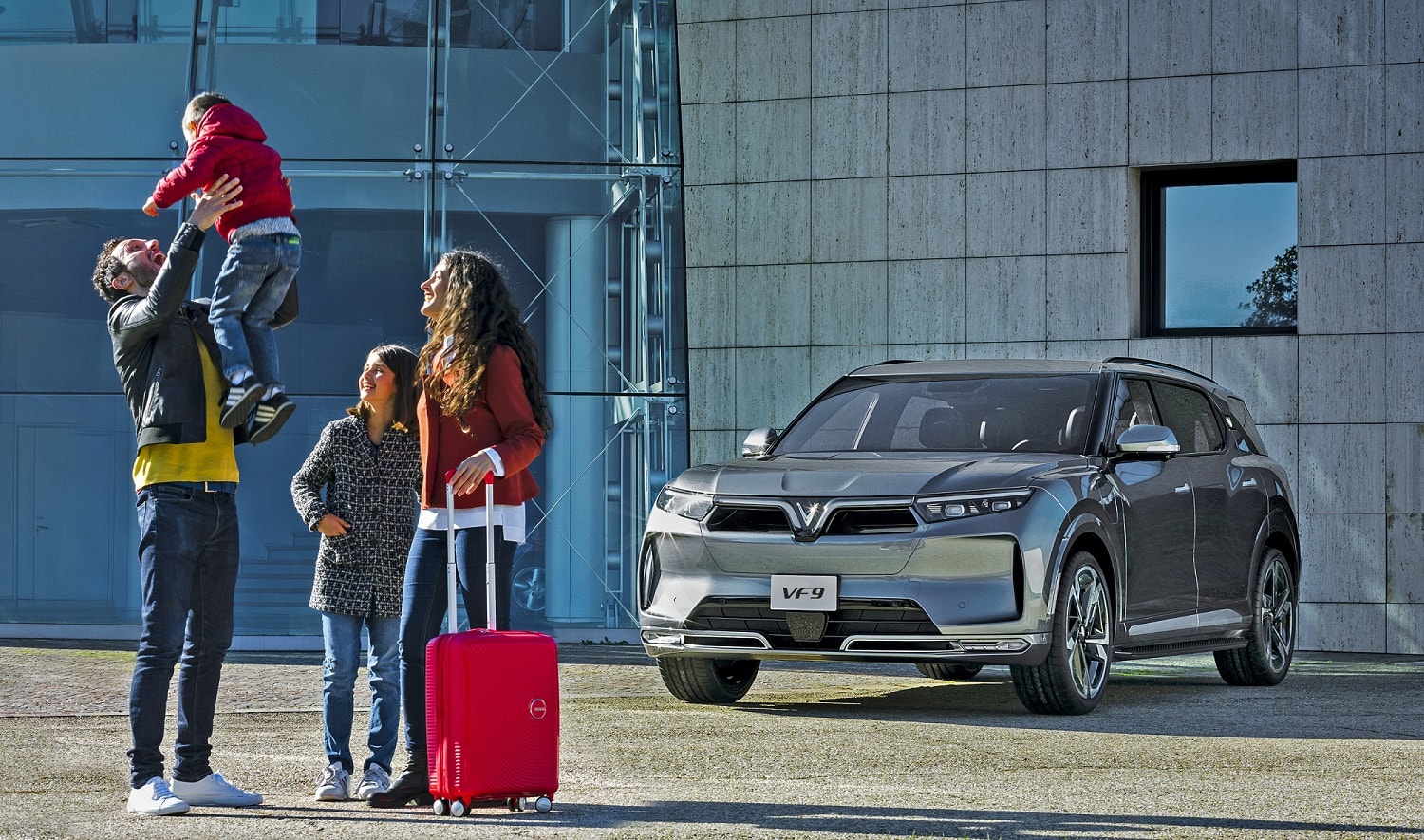 vinfast tro lai los angeles auto show 2022 voi 4 mau xe dien hinh 2
