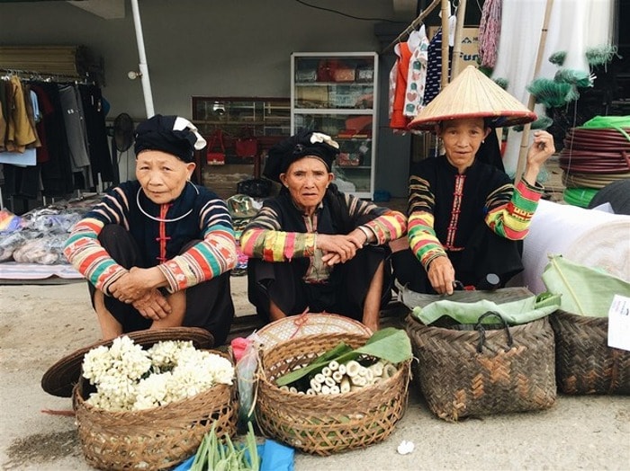 doc dao sac mau cho phien bao lac hinh 3