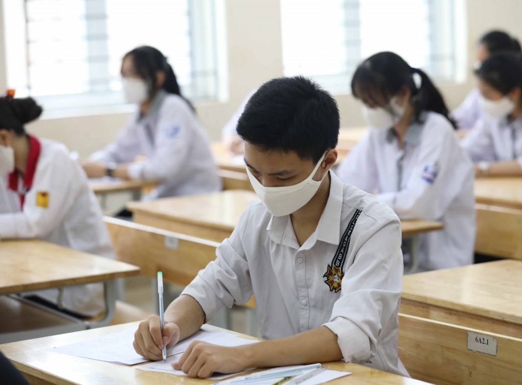 dh quoc gia tp hcm dung chung chi vstep de tuyen sinh