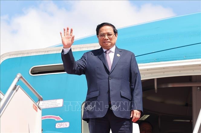 chuyen cong tac thanh cong tren moi phuong dien hinh 1