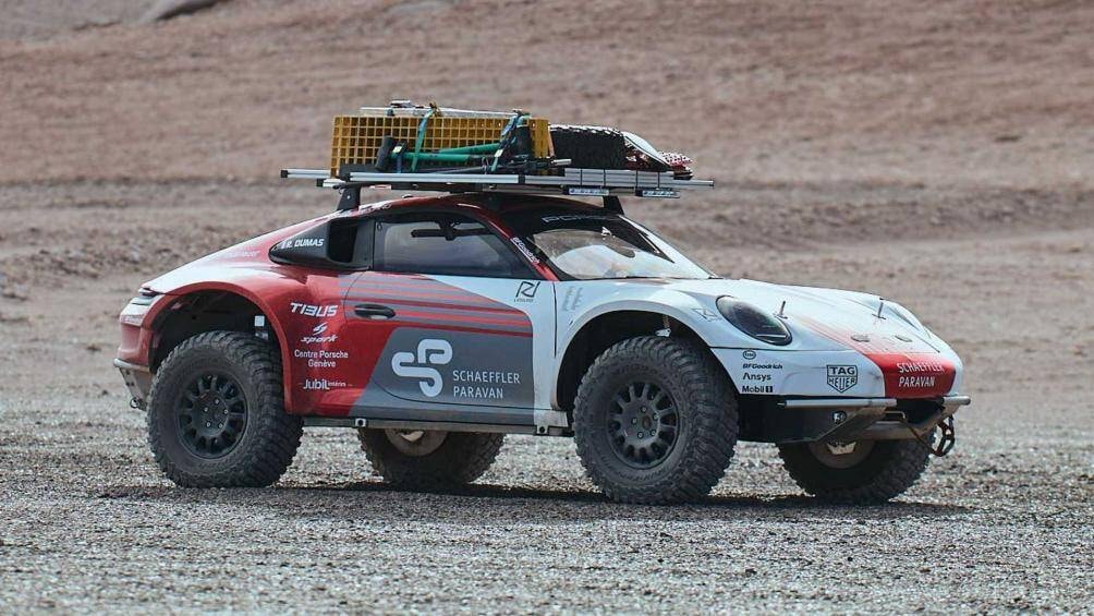 bien xe sang porsche 911 thanh xe dia hinh ham ho hinh 9