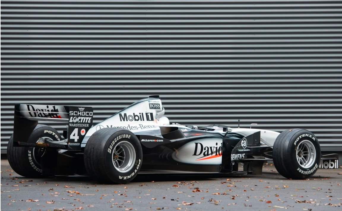 xe dua mclaren mp4 16 doi 2001 duoc rao ban gia 2 trieu usd hinh 4