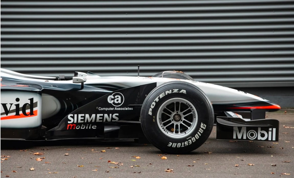 xe dua mclaren mp4 16 doi 2001 duoc rao ban gia 2 trieu usd hinh 5
