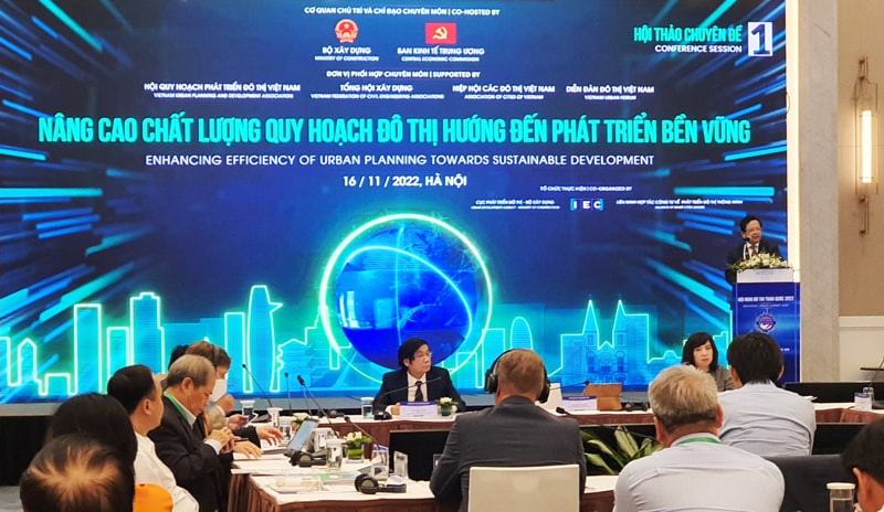 do thi viet nam phat trien nong nhung chua ben vung van nan tac duong o nhiem chua duoc giai quyet hinh 1