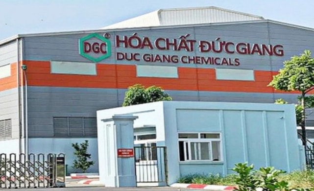hoa chat duc giang dgc co phieu san 5 phien lien tiep van tra co tuc ty le 30 hinh 1