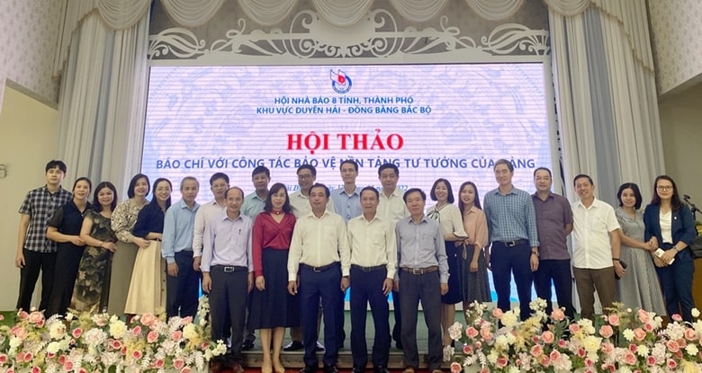 tuyen truyen cac noi dung ve bao ve nen tang tu tuong cua dang can sau sac sinh dong hon nua hinh 3