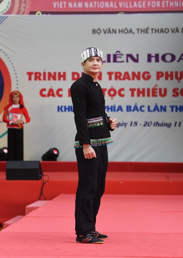 dac sac trang phuc truyen thong cac dan toc thieu so viet nam hinh 5