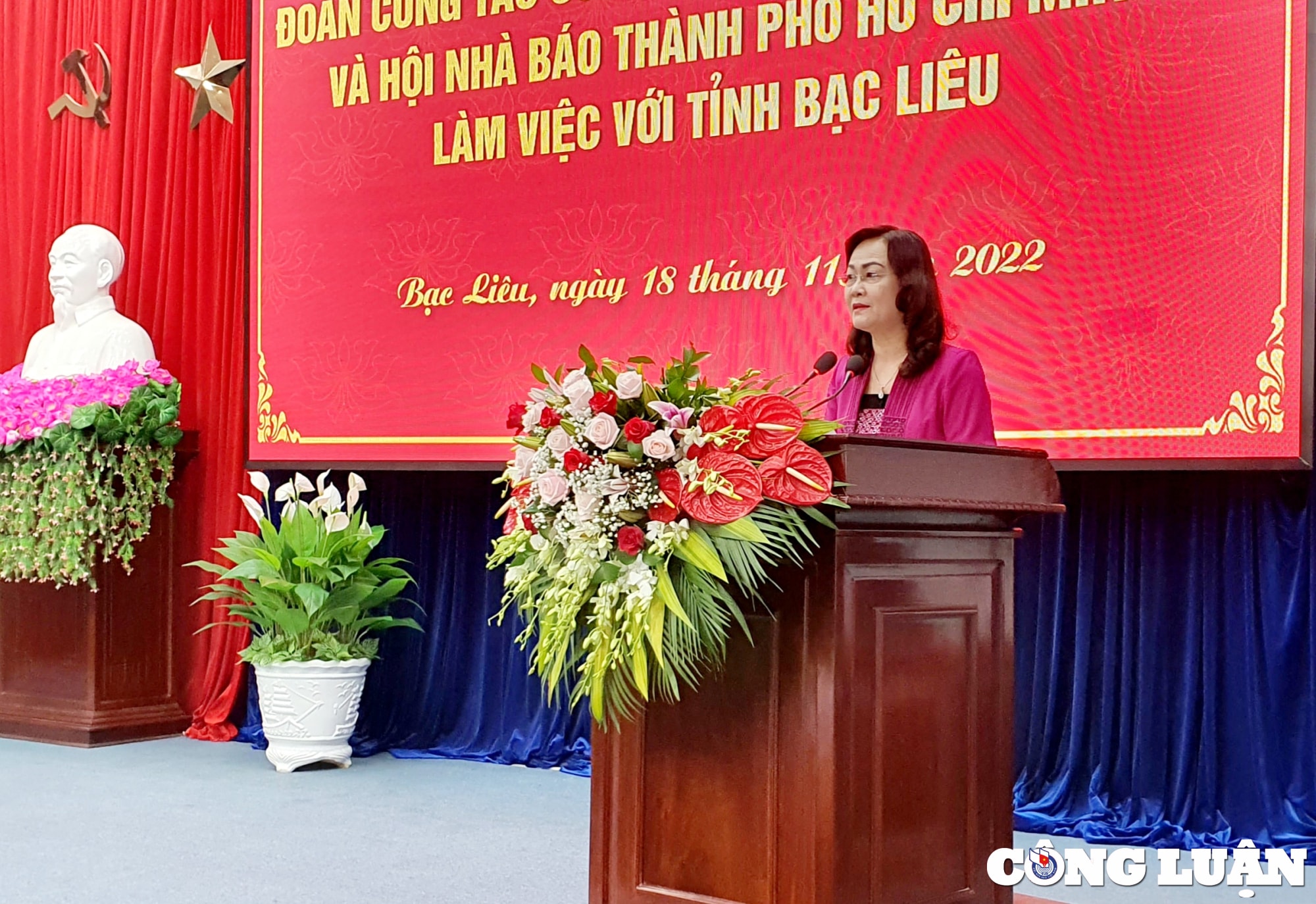 doan cong tac ban tuyen giao thanh uy tphcm va hoi nha bao tphcm lam viec voi tinh bac lieu hinh 2