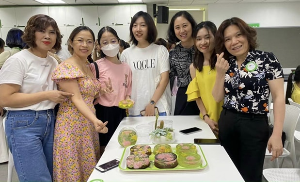 doc dao ky thuat lam banh no hoa tren khoi thach rau cau hinh 2