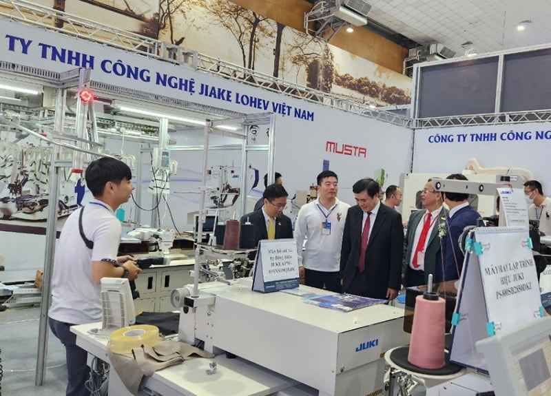 khai mac trien lam quoc te nganh cong nghiep det may thiet bi nguyen phu lieu 2022 hinh 2
