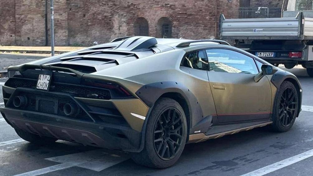 sieu xe lamborghini huracan sterrato phien ban off road sap ra mat hinh 3