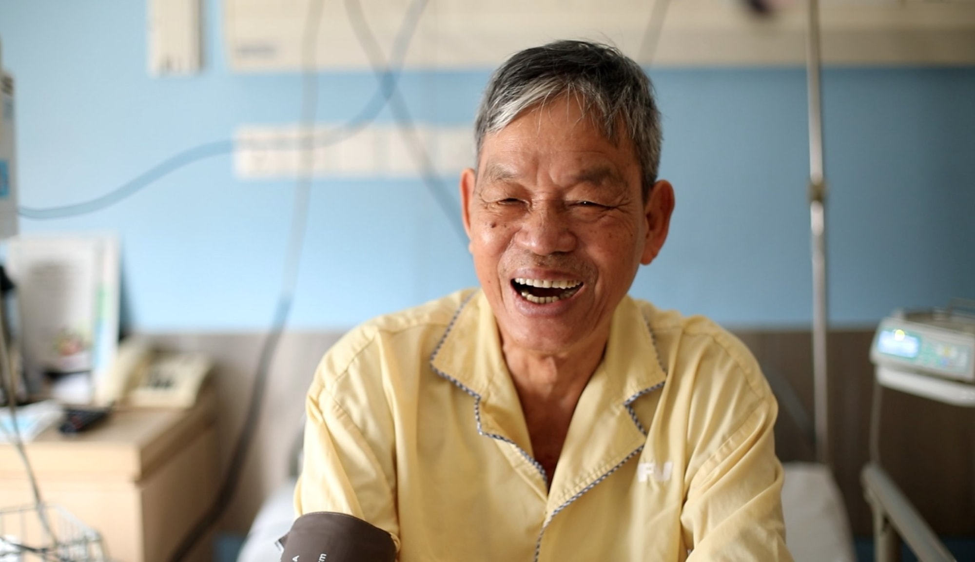 cu ong 82 tuoi thoat cua tu du bi dot quy nao lan nhoi mau co tim hinh 3