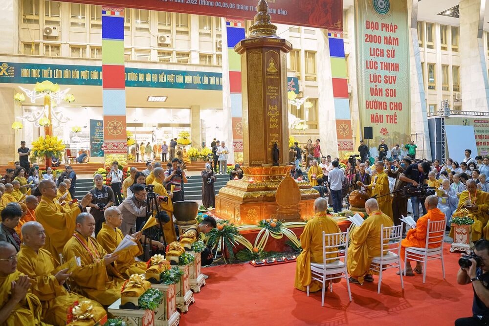 khoa le tung kinh chuyen phap luan va thap nen cau nguyen truoc them dai hoi phat giao lan ix hinh 3