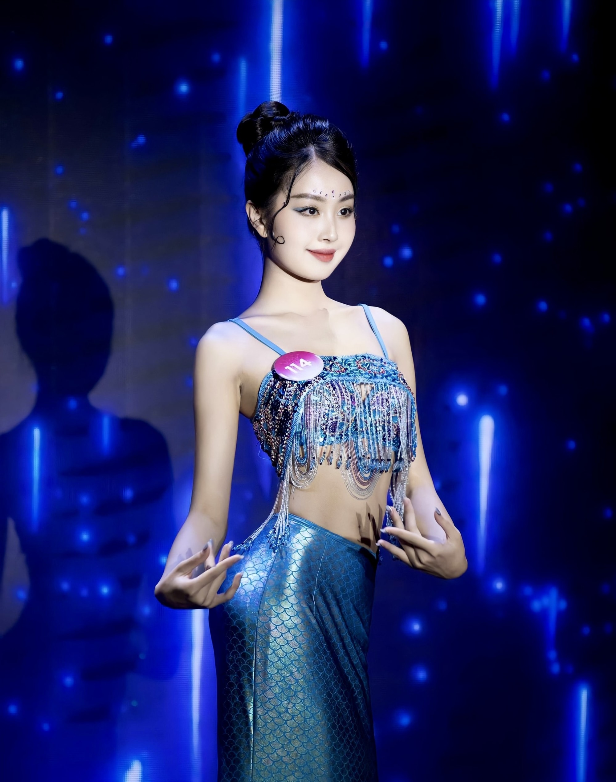nguoi dep hoa lu pham giang my san sang cho nhung nac thang cao hon hinh 3