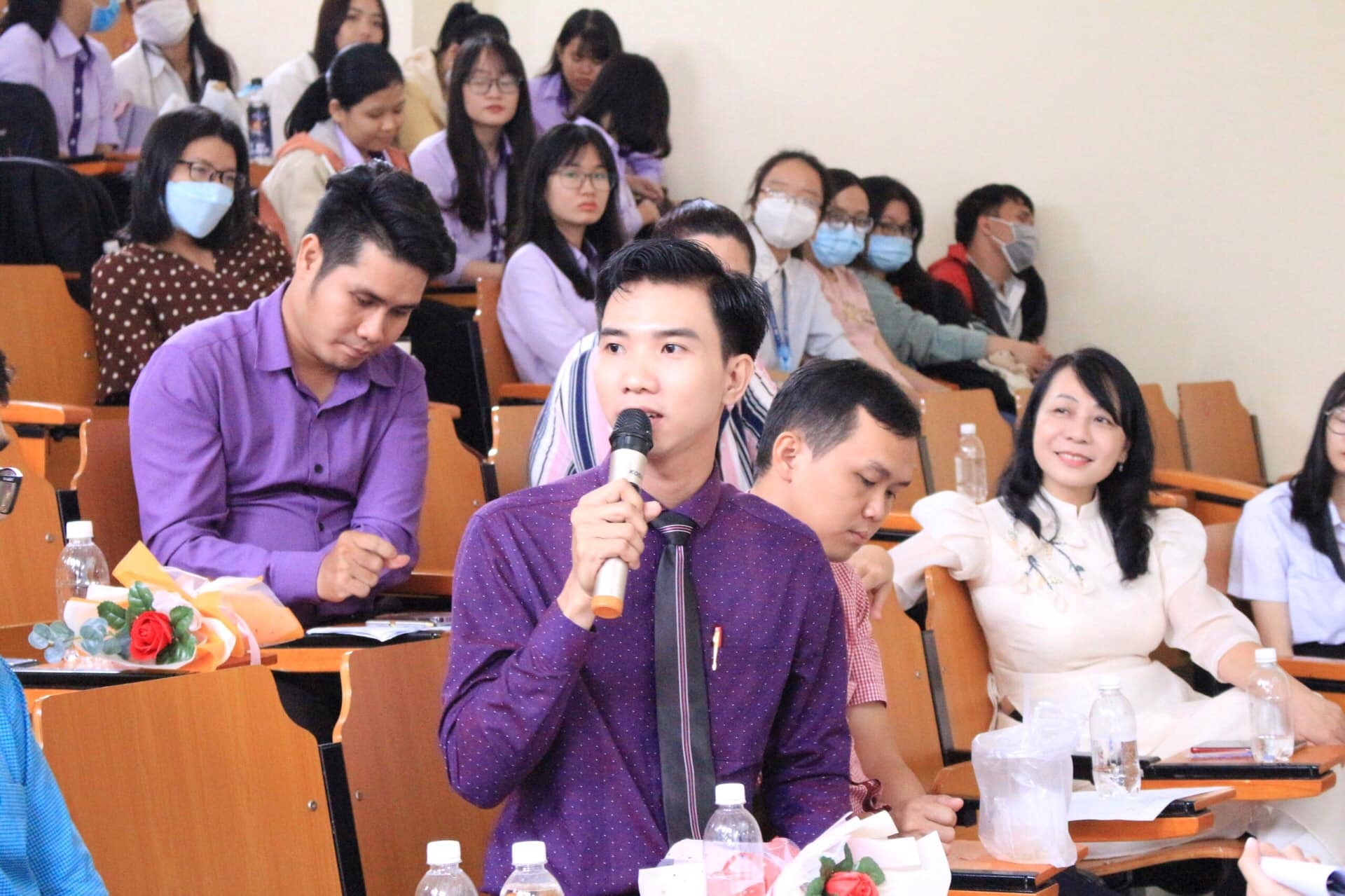 thac si tam ly dung doi chan vo hinh buoc qua nghich canh truyen dong luc cho sinh vien hinh 2