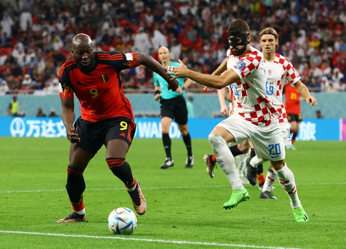 croatia va morocco vao vong 1 8 world cup bi ve nuoc boi su vung ve cua lukaku hinh 2