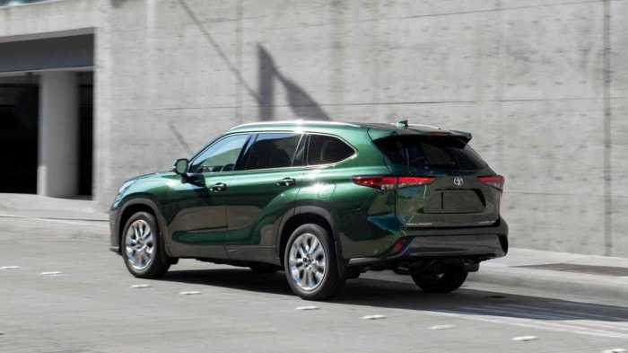 toyota sap ra mat dong xe suv 7 cho co lon hinh 3