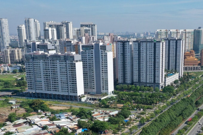 bat dong san giam nhiet thu ngan sach tu dat dai van tang soc hinh 1