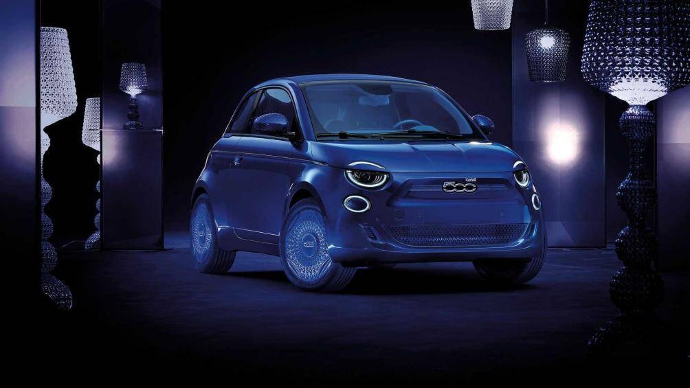 xe dien co nho fiat 500e trinh lang phien ban doc nhat hinh 2