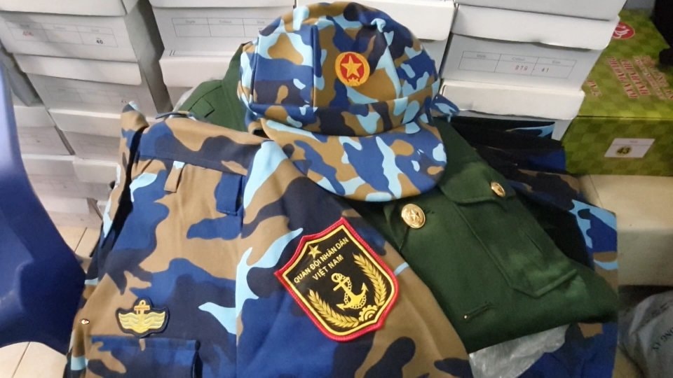 nghiem cam dau tu kinh doanh quan trang quan dung khi khong duoc cap co tham quyen dat hang hinh 1