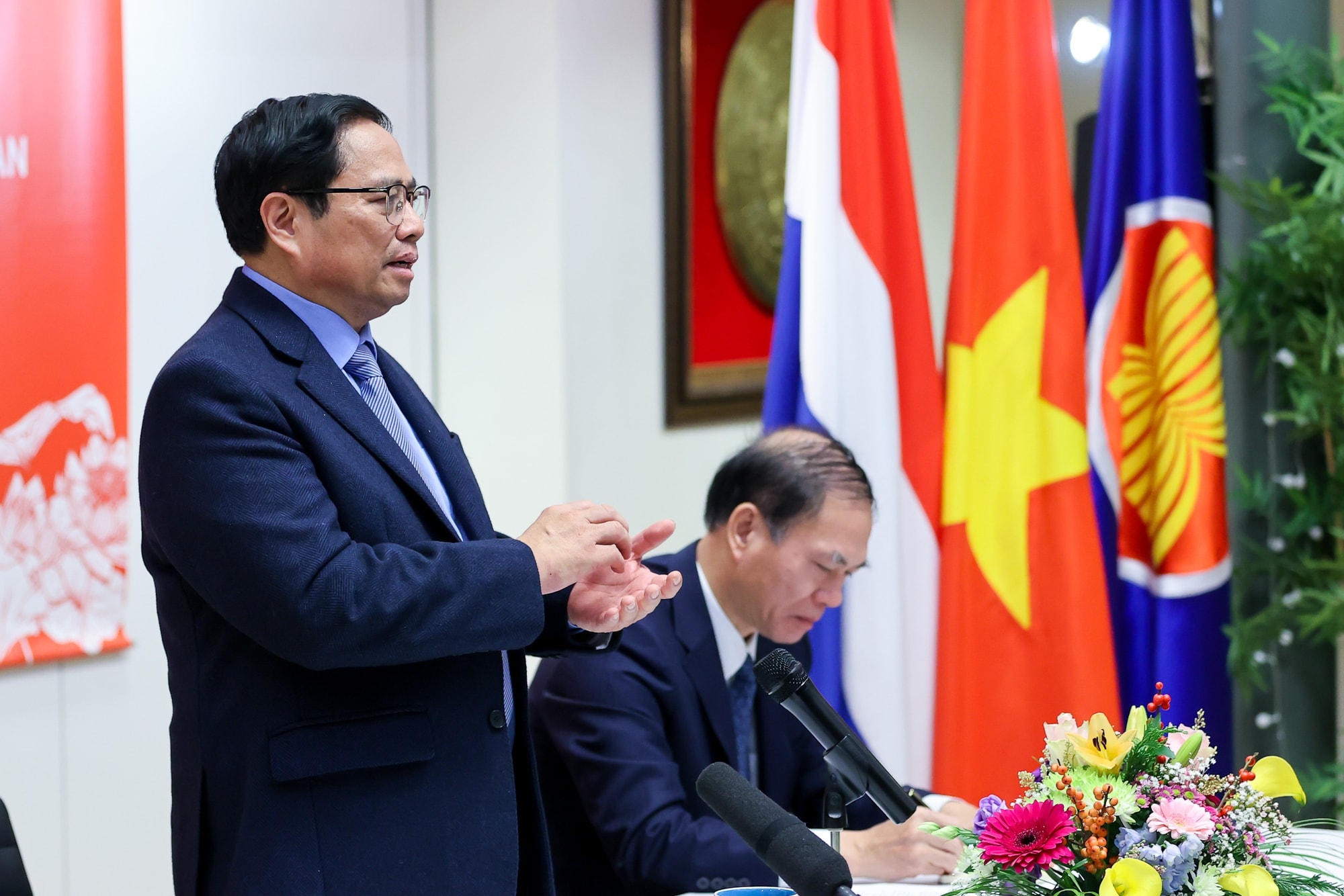 cong dong nguoi viet tai ha lan phan dau la cong dong mau muc niem tu hao cua dat nuoc hinh 2