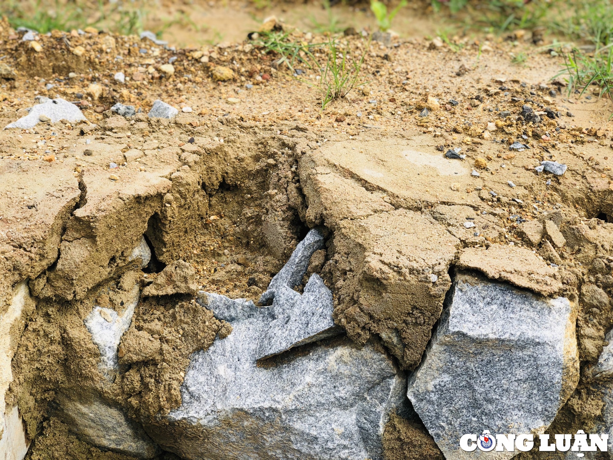 can canh cong trinh tien ty tai gia lai het thoi han thi cong van chua giai phong xong mat bang hinh 7