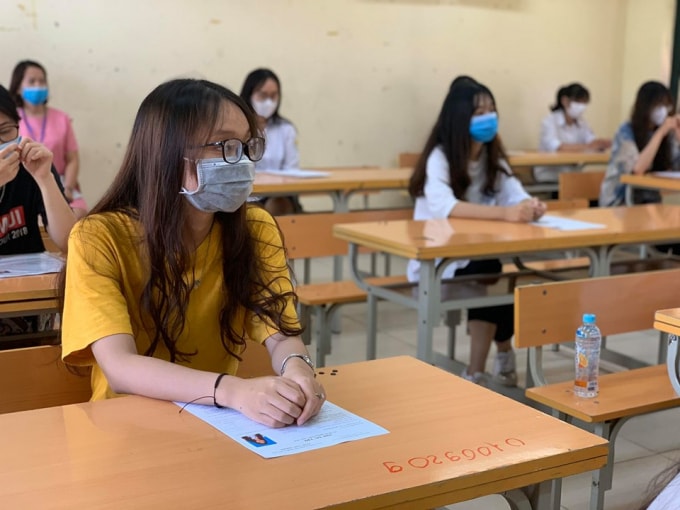 giai bai toan ma tran phuong thuc tuyen sinh dai hoc 2023 quan hay cam hinh 2