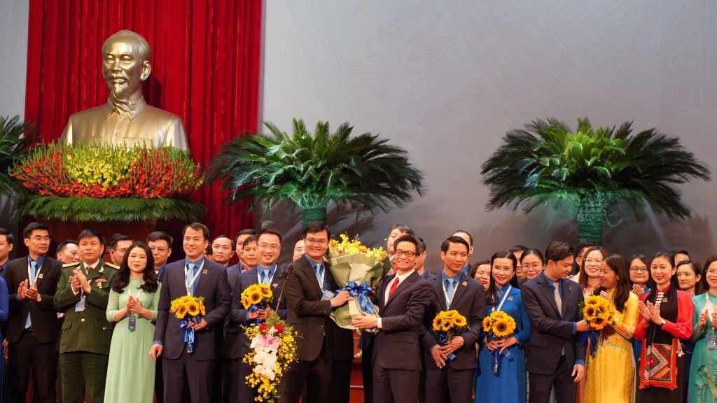 ong bui quang huy tai cu bi thu thu nhat trung uong doan hinh 1
