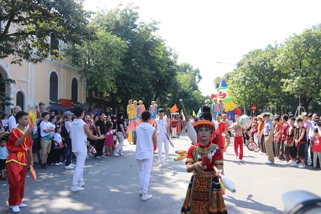 soi dong cung le hoi van hoa va du lich han quoc  viet nam 2022 hinh 3