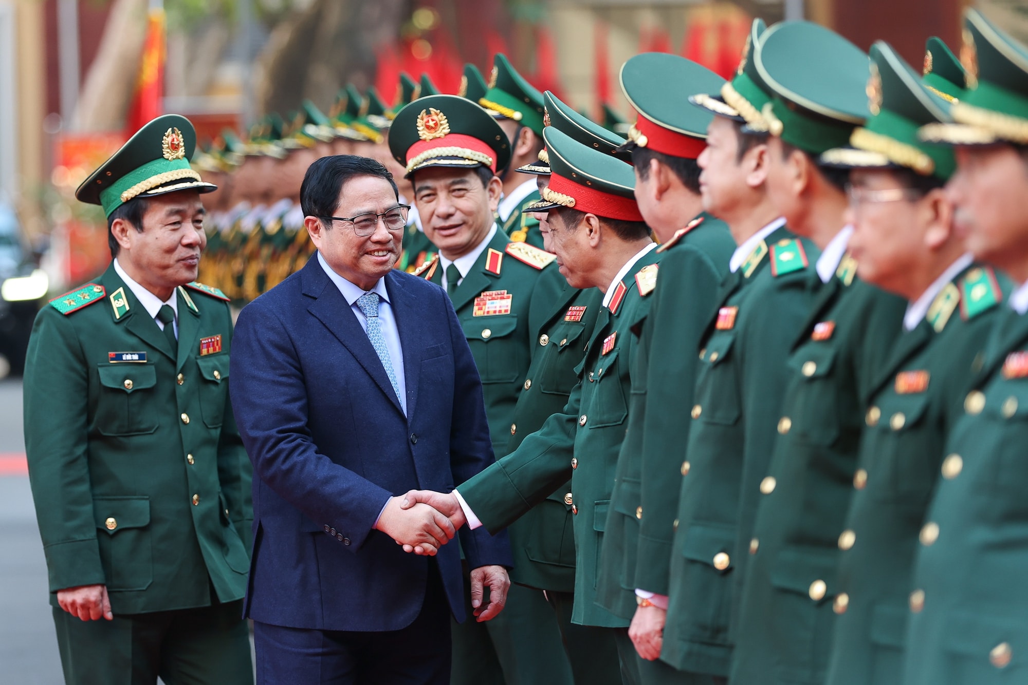 thu tuong ket hop suc manh cua luat phap he thong chinh tri va nhan dan de bao ve bien gioi hinh 2
