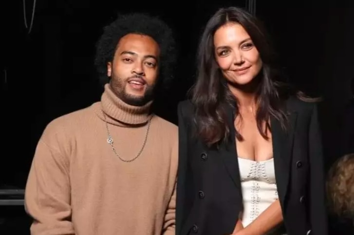 katie holmes chia tay ban trai bobby wooten iii kem 11 tuoi hinh 3