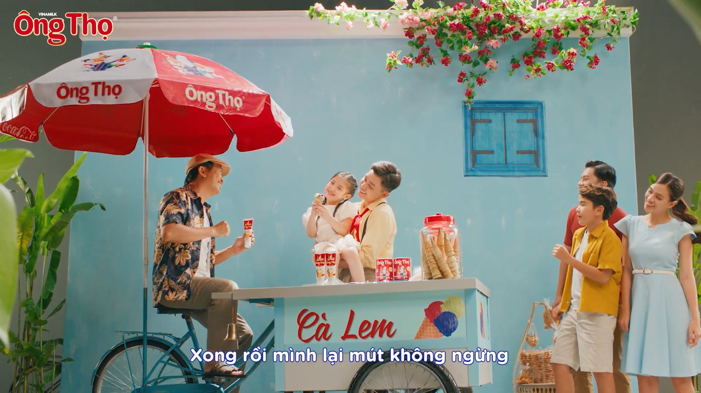 cuoi nam jun pham chi cano ru nhau mua ve ve bao tang tuoi ther tao song cong dong mang hinh 4