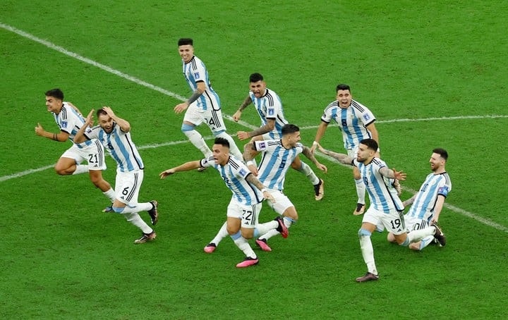 messi khien nguoi ta phai khoc hinh 4