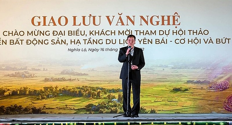 lang dong dem dai xoe thai hinh 1