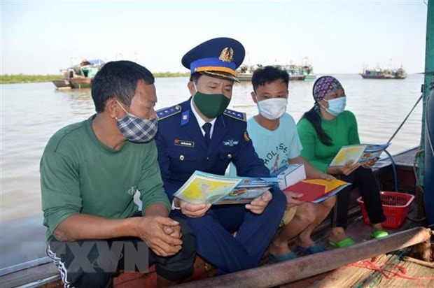 day manh tuyen truyen phoi hop thuc thi luat canh sat bien viet nam hinh 1