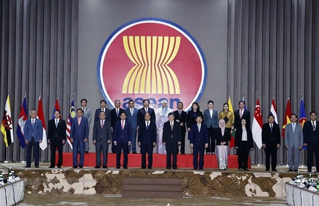 chu tich nuoc nguyen xuan phuc viet nam dac biet coi trong quan he voi asean hinh 3