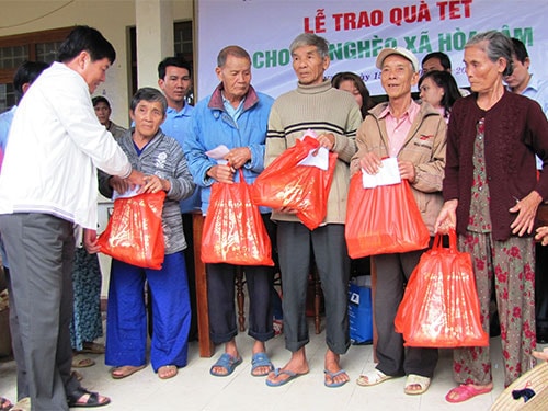thuc hien nghiem viec khong to chuc di tham chuc tet cap tren va lanh dao cac cap hinh 4