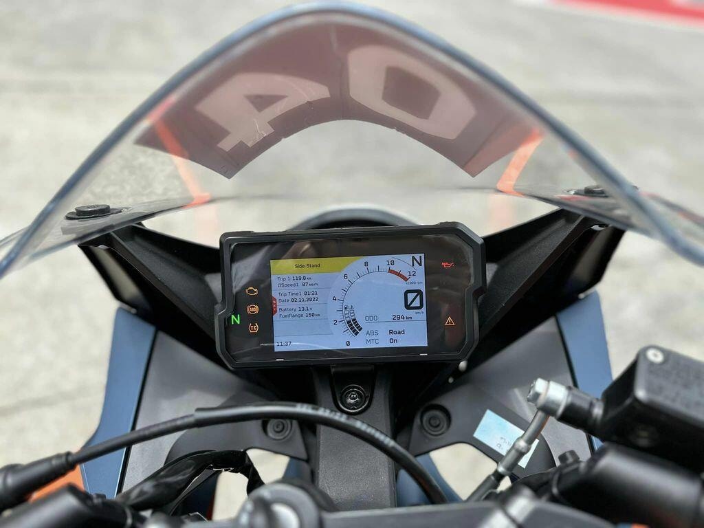ktm rc 390 tro lai viet nam gia tu 209 trieu dong hinh 8